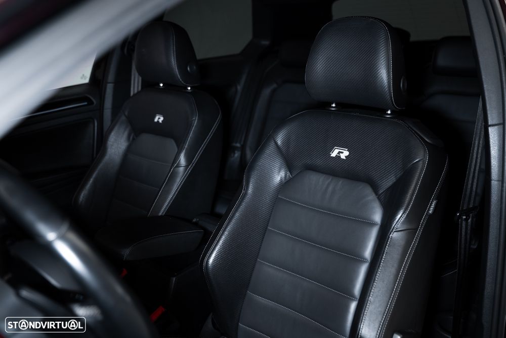 VW Golf R 4Motion (BlueMotion ) DSG - 22