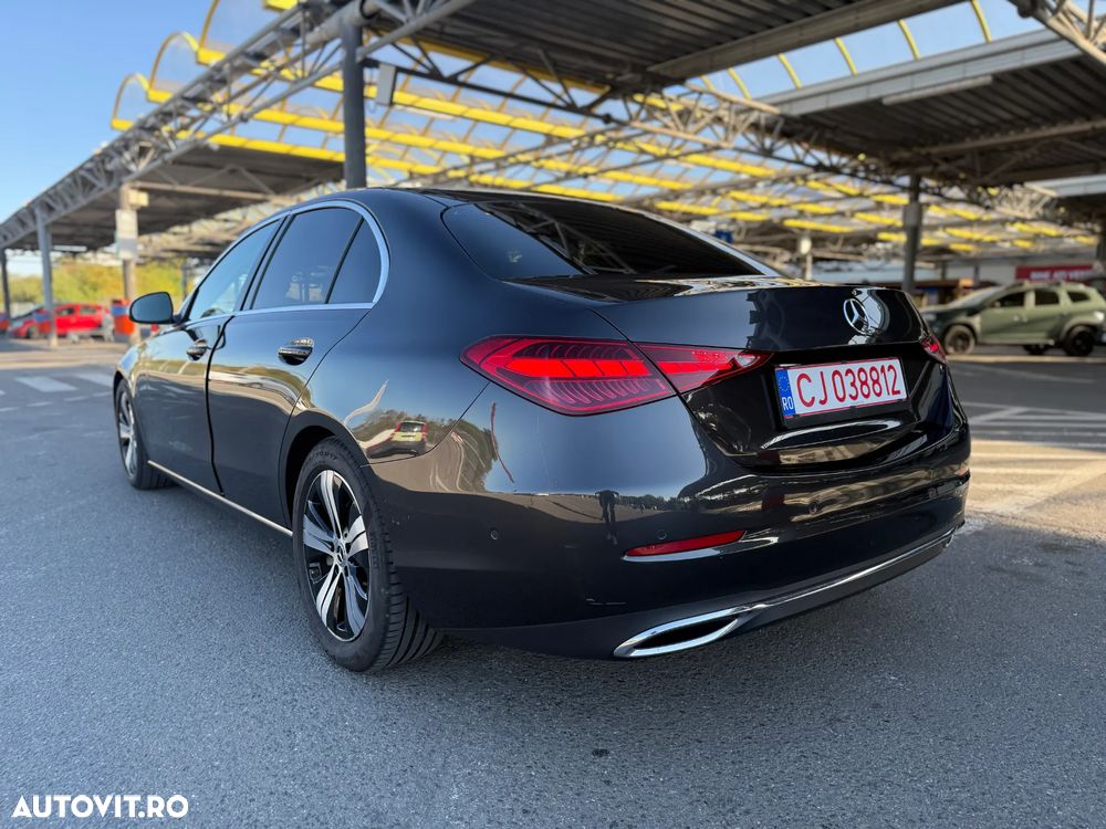 Mercedes-Benz C 300 d 9G-TRONIC 4Matic Avantgarde - 24