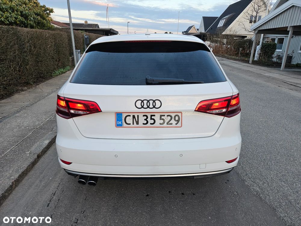 Audi A3 Sportback 1.4 TFSI CoD S tronic - 33