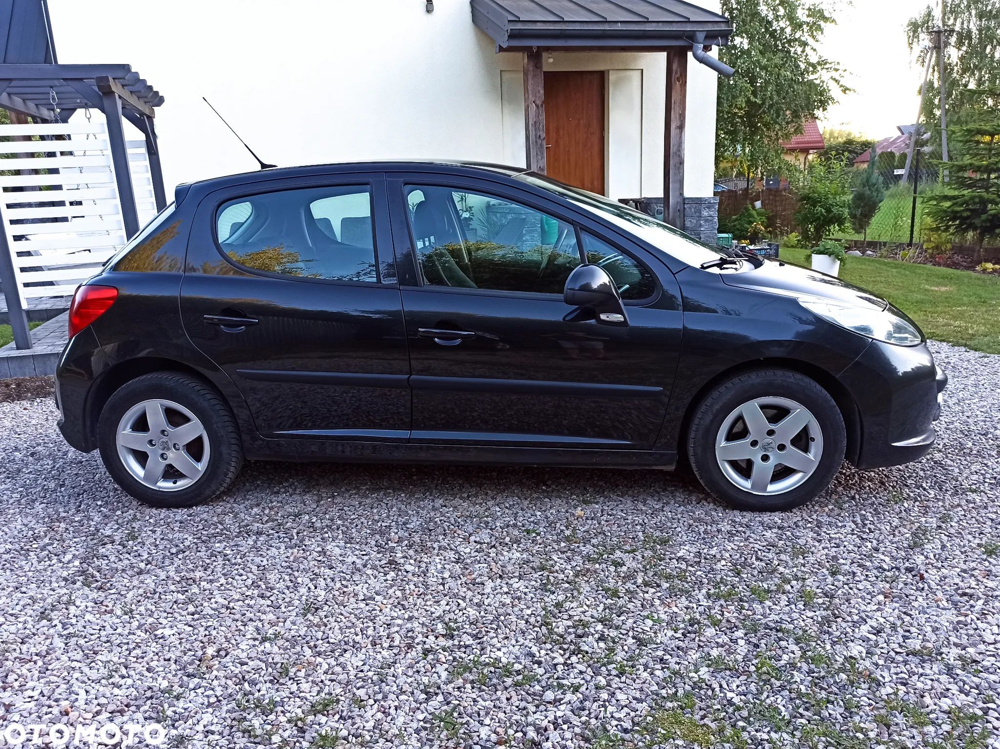 Peugeot 207 1.4 Trendy - 1