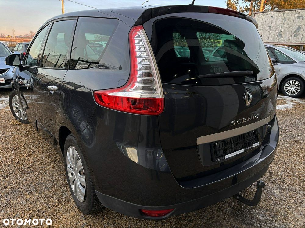 Renault Grand Scenic - 4
