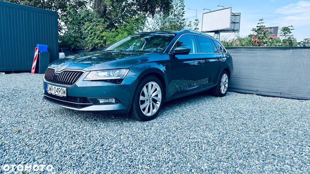 Skoda Superb 2.0 TSI 4x4 DSG Sportline - 11
