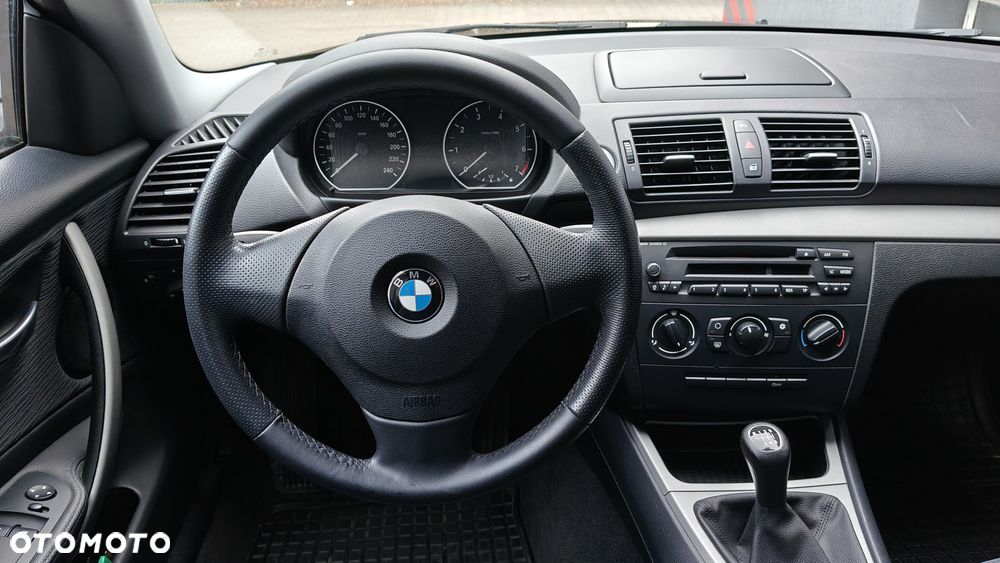 BMW Seria 1 - 14