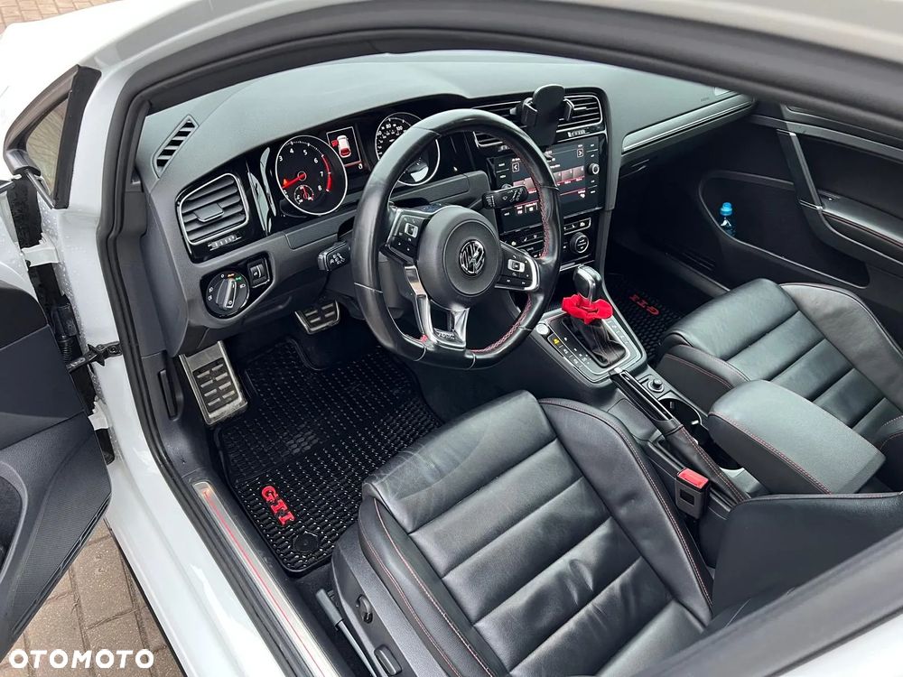 Volkswagen Golf 2.0 TSI BMT GTI Performance DSG - 9