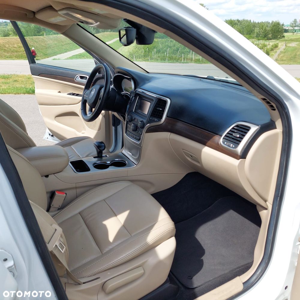 Jeep Grand Cherokee - 9