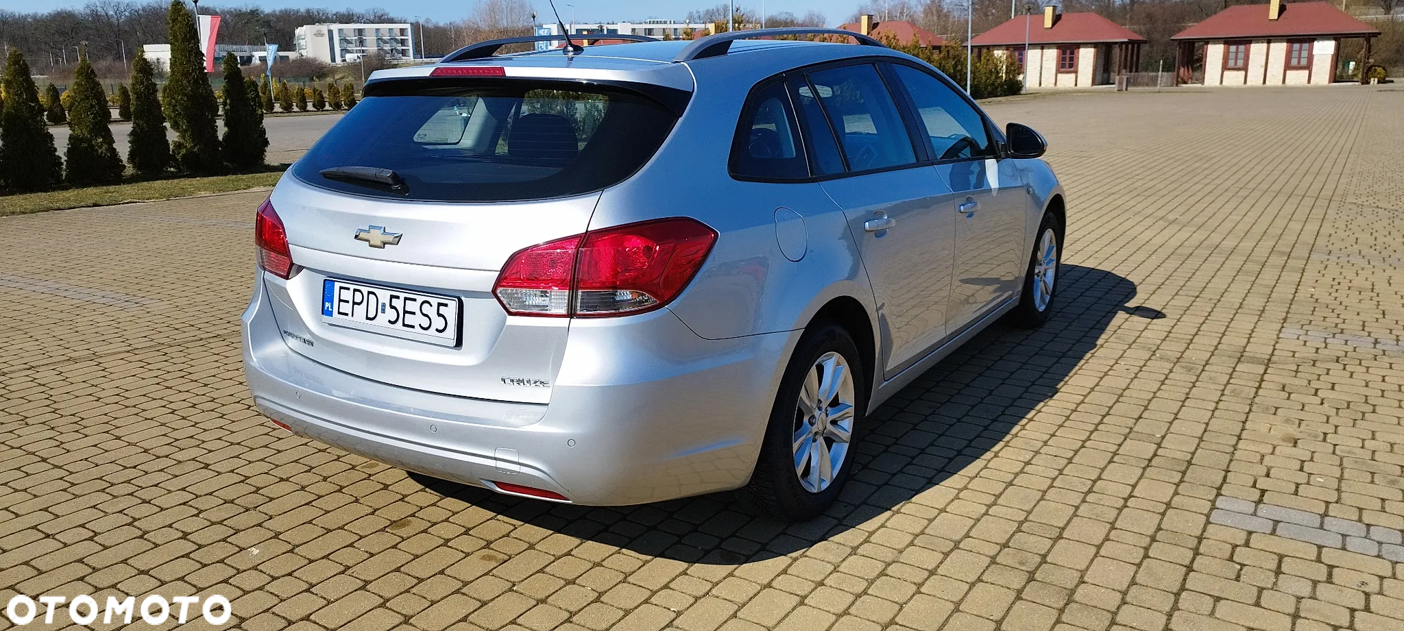 Chevrolet Cruze 1.6 LS+ - 6