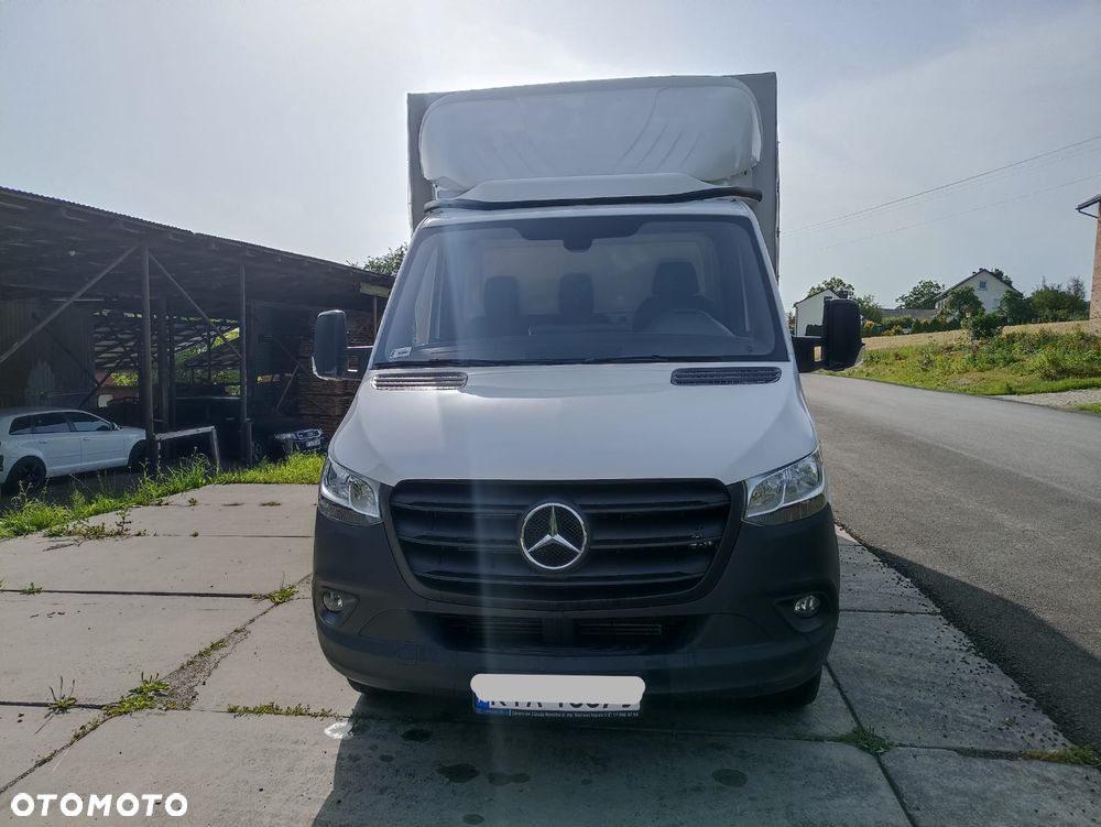 Mercedes-Benz Sprinter - 9