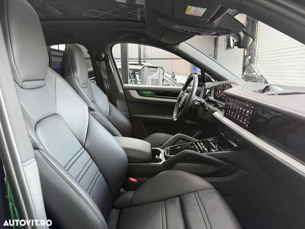 Porsche Cayenne Coupe Standard - 32
