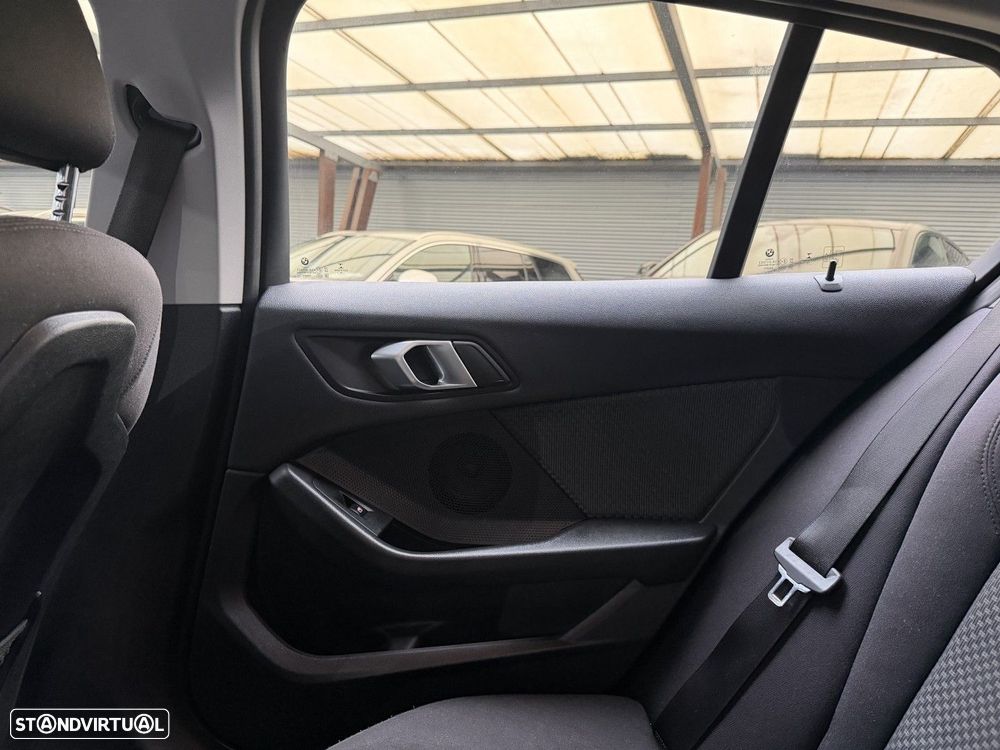 BMW 116 d Corporate Edition - 48