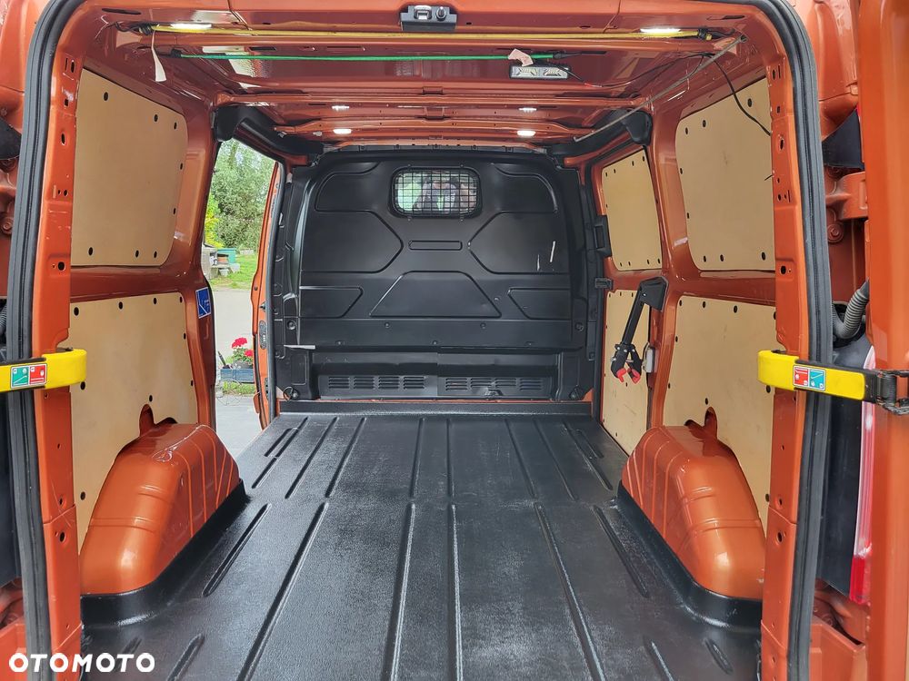Ford Transit Custom Sport - 28