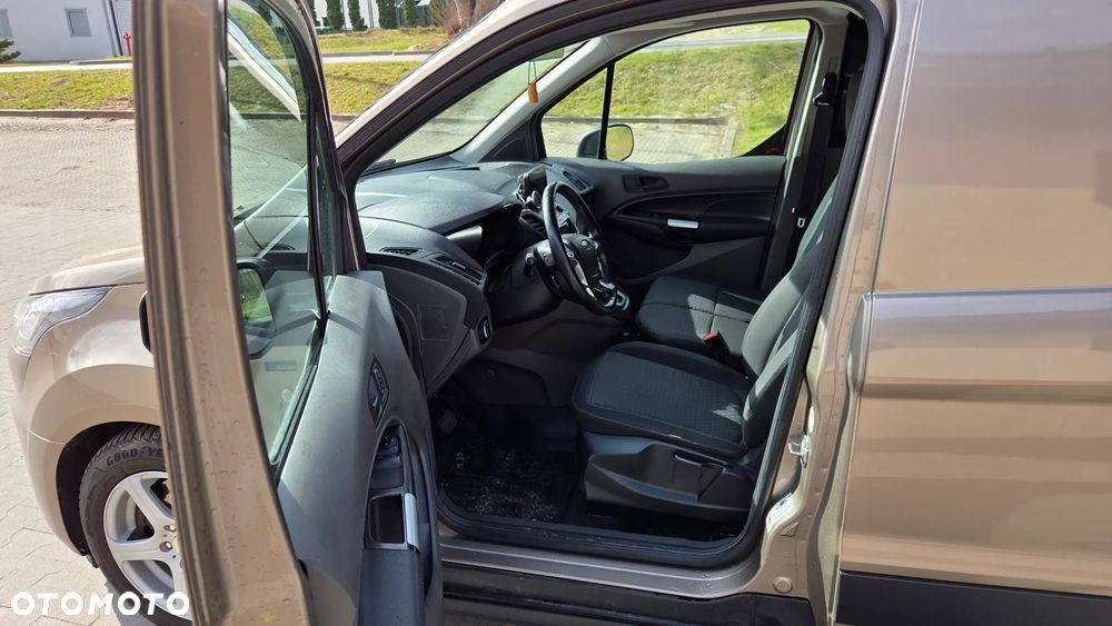 Ford Transit Connect - 4