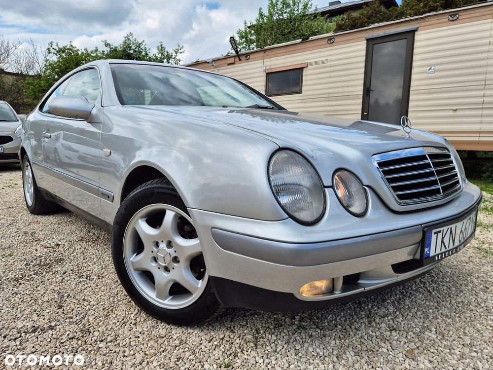 Mercedes-Benz CLK - 1