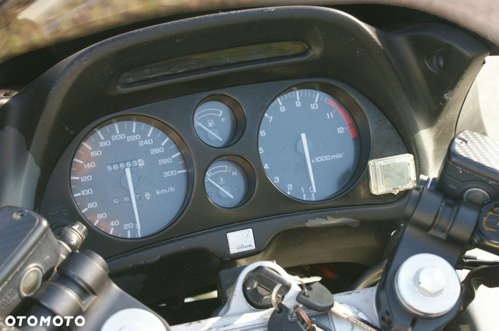 Honda CBR - 12