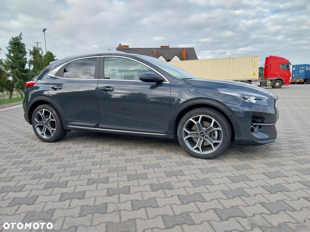 Kia XCeed 1.6 T-GDI OPF DCT7 PLATINUM - 11