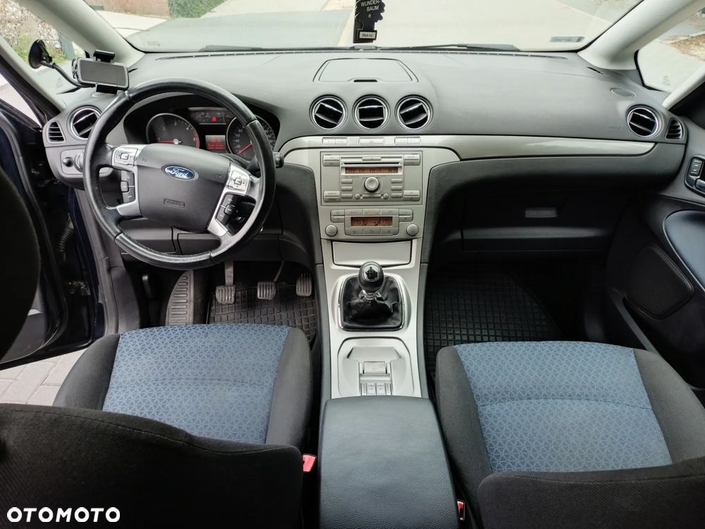 Ford S-Max 2.0 TDCi DPF Ambiente - 8