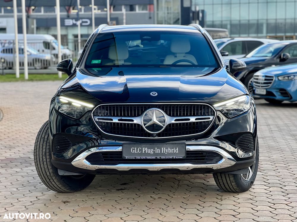 Mercedes-Benz GLC 300 e 4MATIC - 8