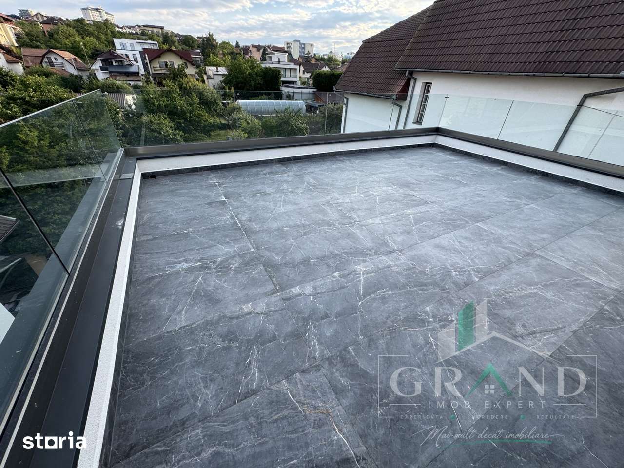 Apartament exclusivist in Andrei Muresanu | 75 mp + 48 mp terase — fotografia 3