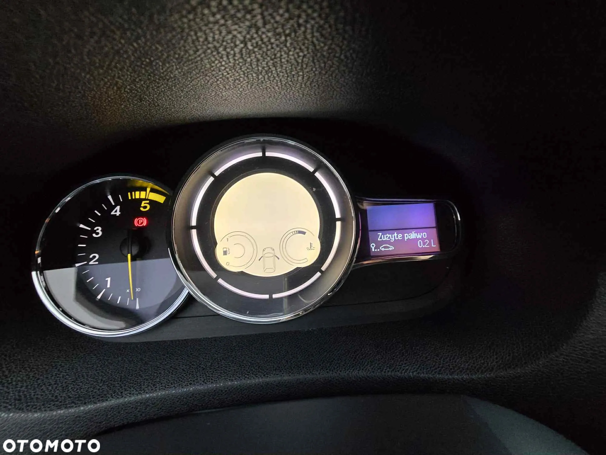 Renault Megane CC 1.9 dCi Dynamique - 11