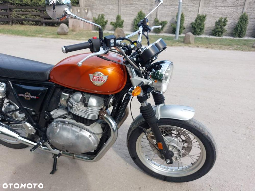 Royal Enfield Continental - 10