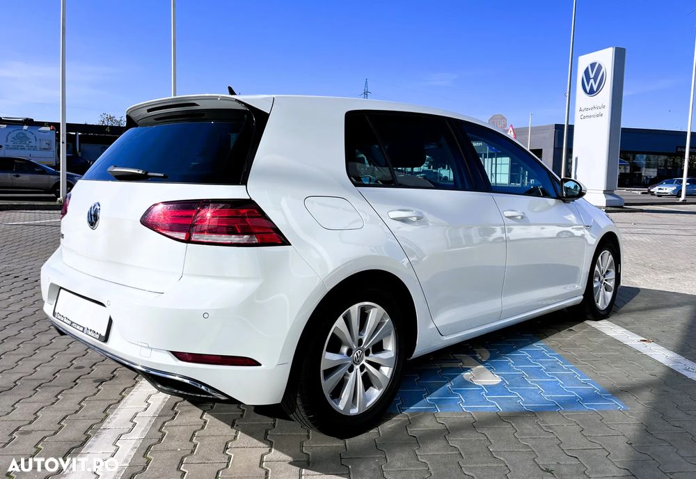Volkswagen Golf 1.5 TSI Comfortline - 10