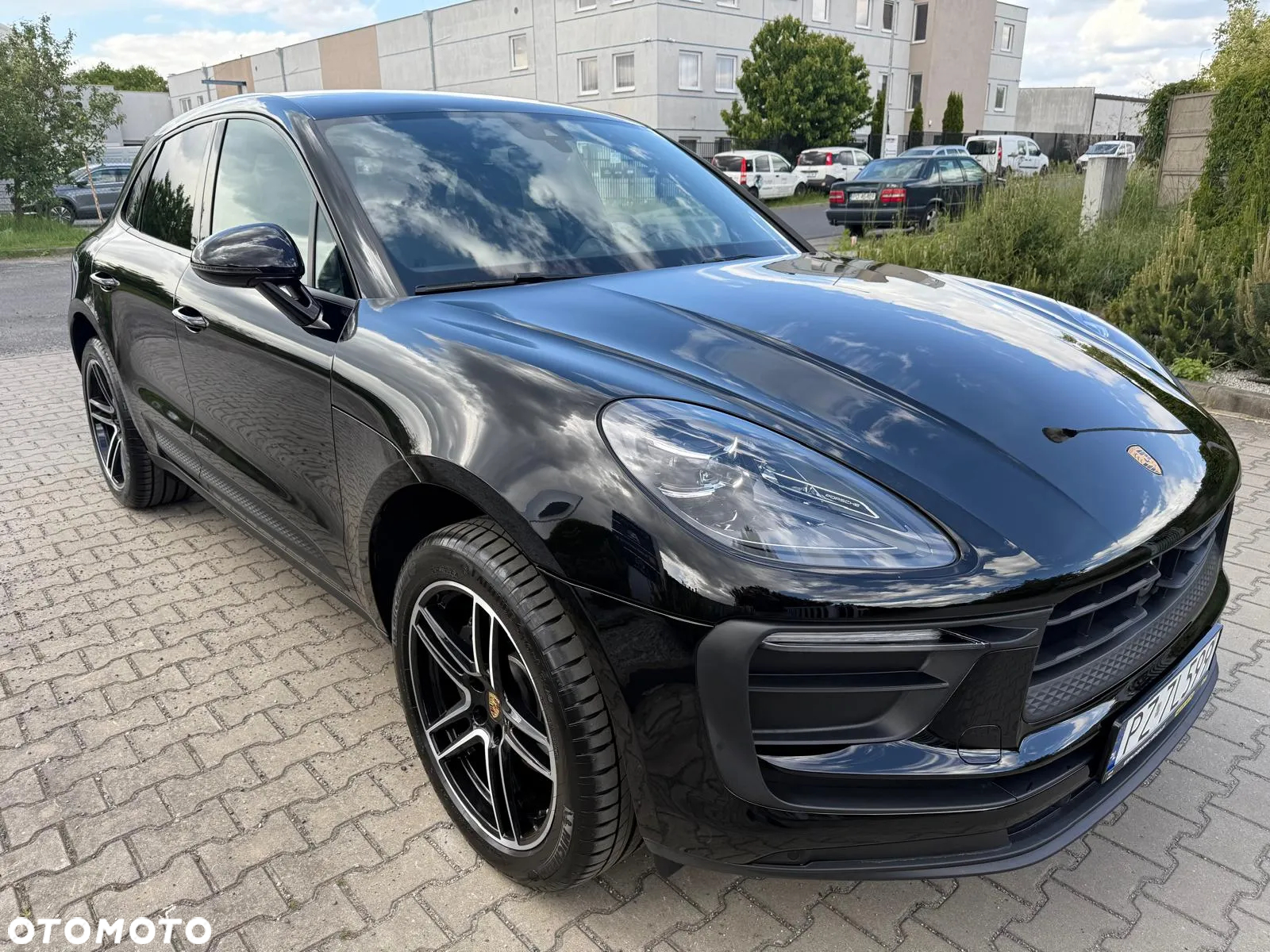 Porsche Macan T - 2