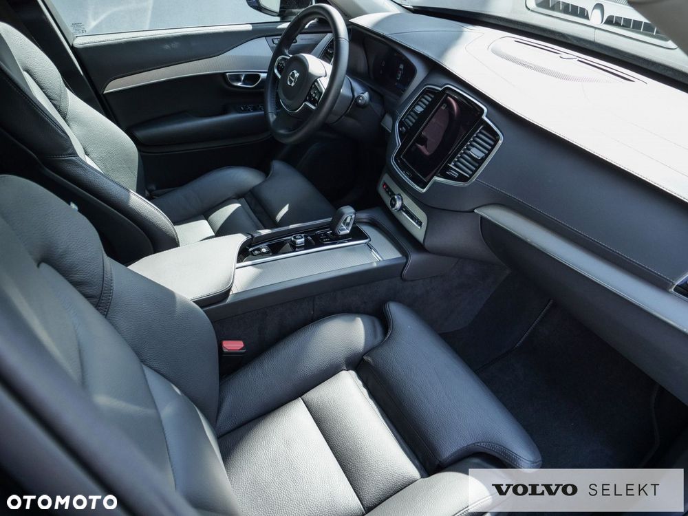 Volvo XC 90 - 34