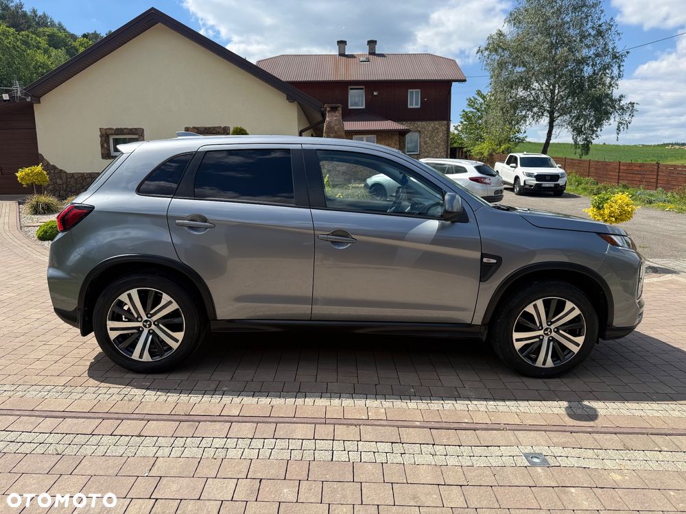 Mitsubishi ASX - 8