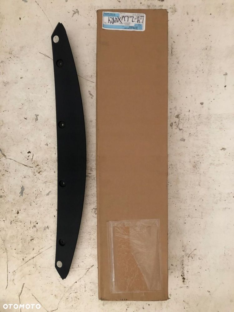 RANGE ROVER EVOQUE L551 LISTWA ZAŚLEPKA ZDERZAKA - 2