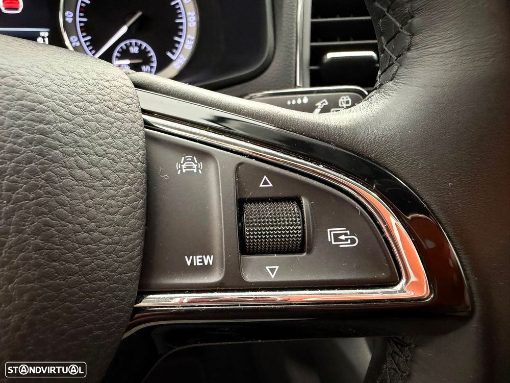 Skoda Karoq 1.0 TSI Selection - 19