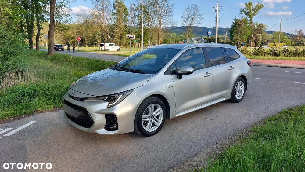 Toyota Corolla 1.8 Hybrid Selection - 37