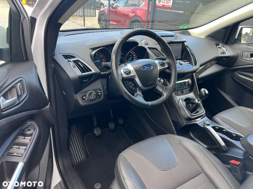 Ford Kuga 2.0 TDCi 4x4 Individual - 25