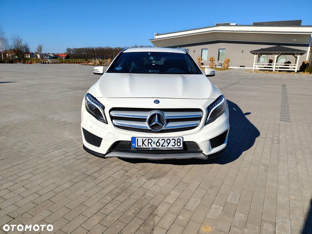 Mercedes-Benz GLA 200 - 7