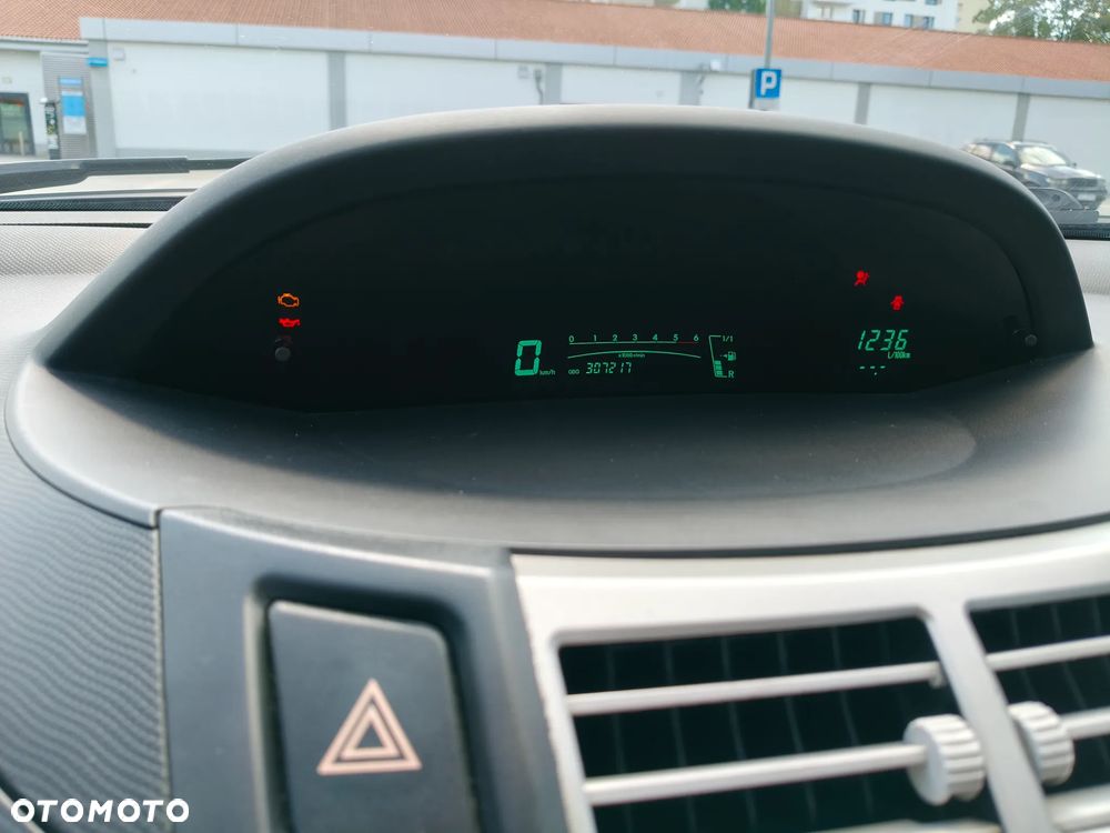 Toyota Yaris 1.4 D-4D Luna A/C - 28