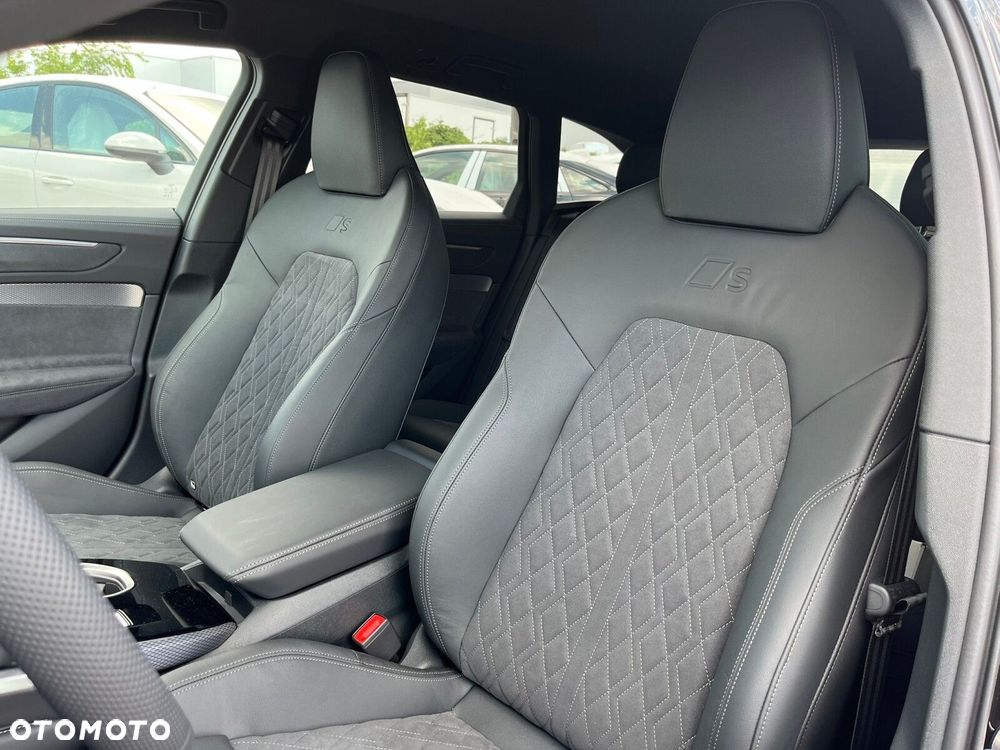 Audi A6 - 13