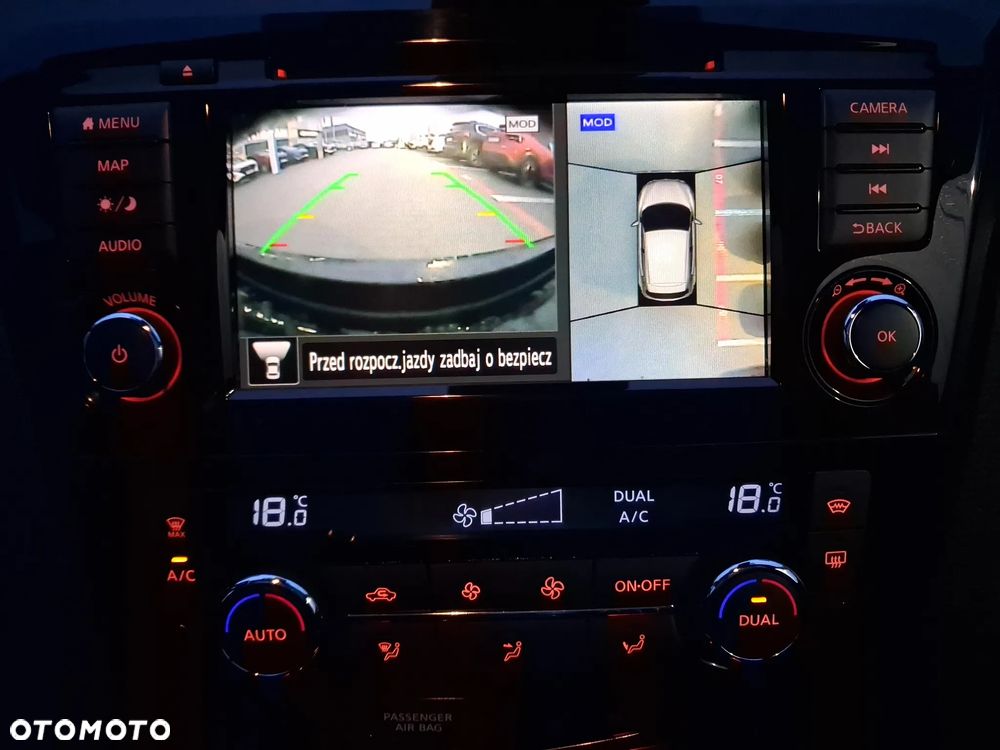 Nissan Qashqai 1.3 DIG-T N-Connecta DCT - 21