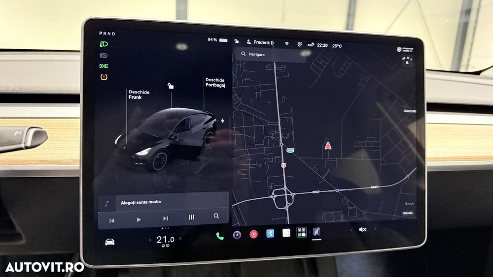 Tesla Model Y - 31