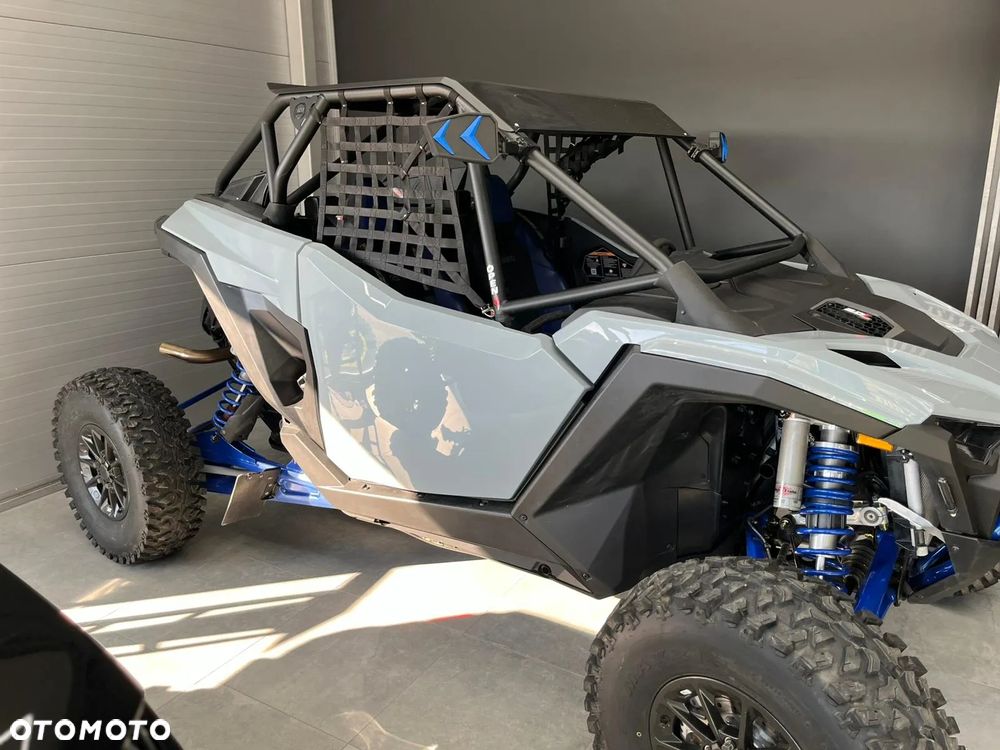 Polaris RZR - 9