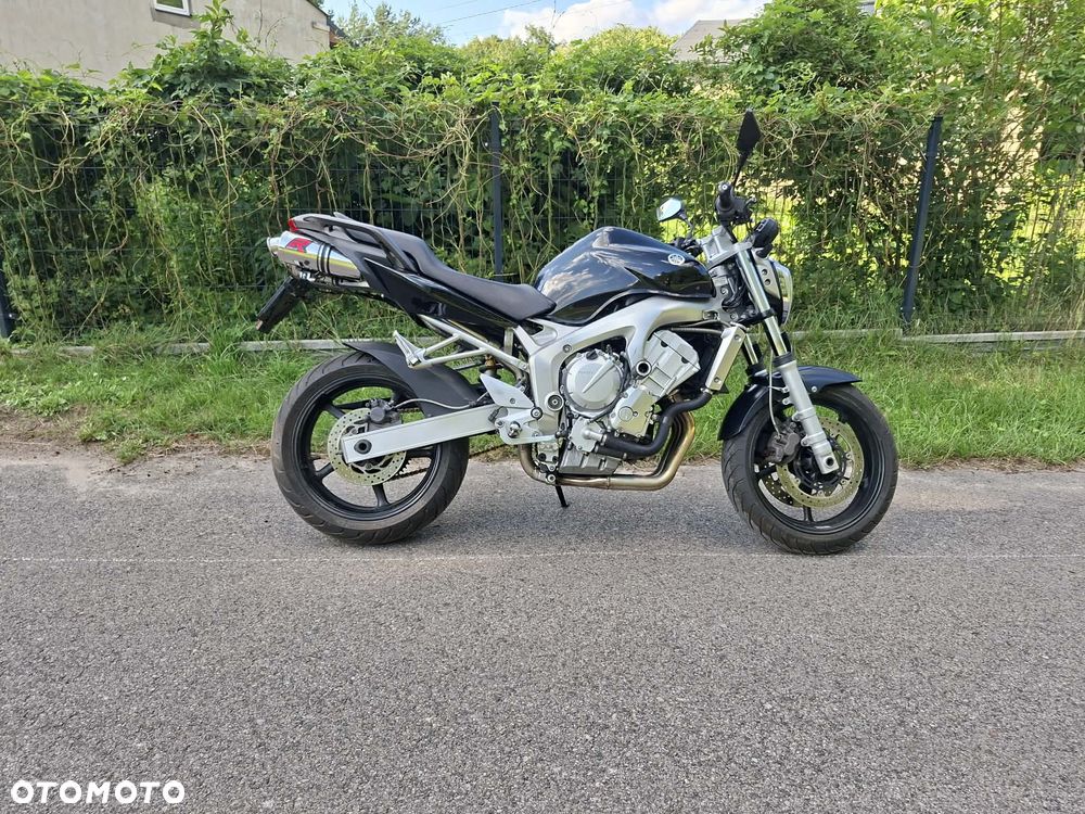 Yamaha FZ6 - 4