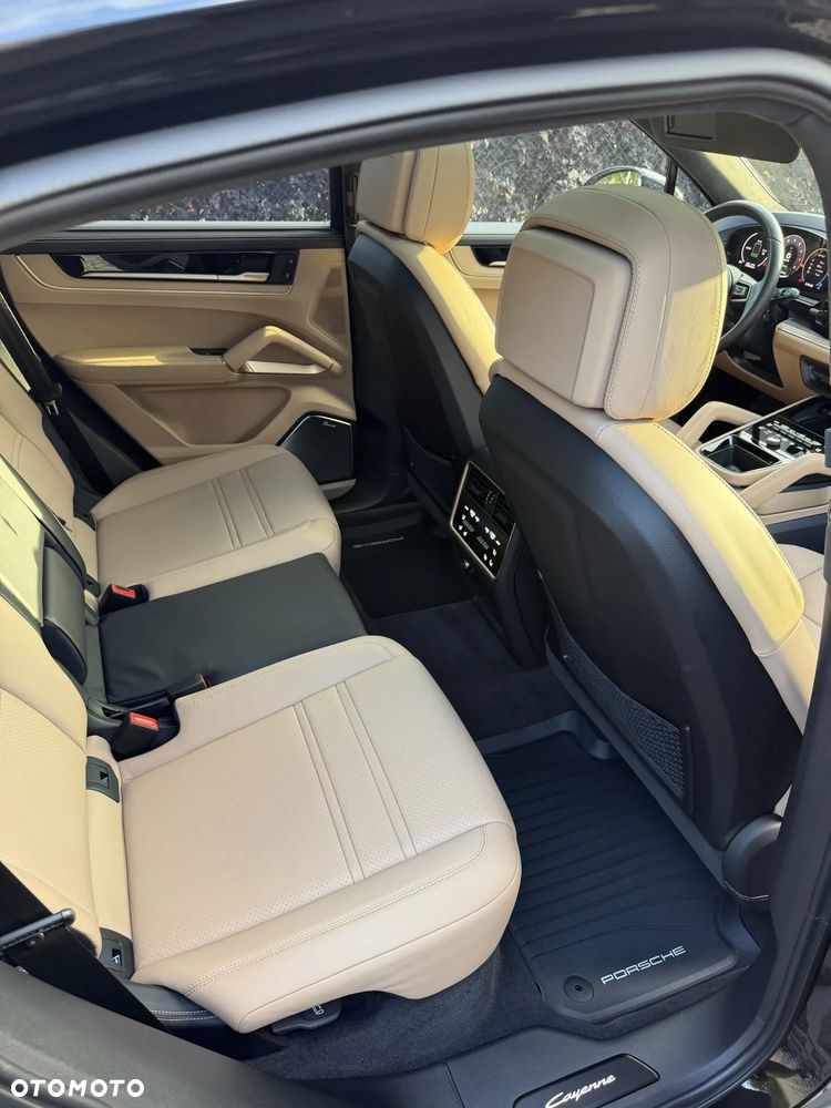 Porsche Cayenne E-Hybrid PHEV - 16