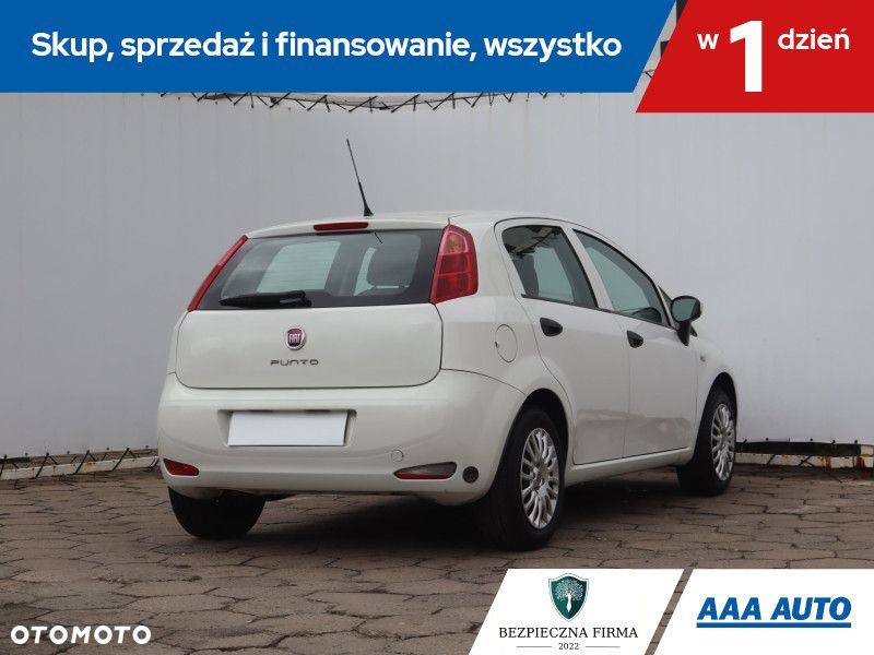Fiat Punto 2012 - 7