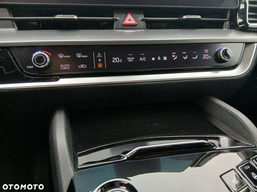 Kia Sportage 1.6 T-GDI HEV Business Line 2WD - 26