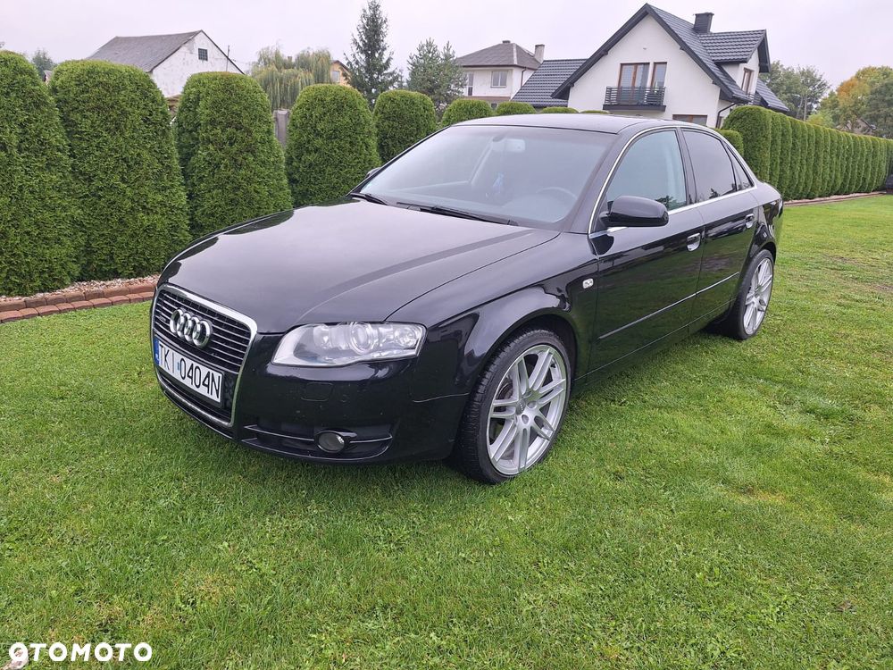 Audi A4 Limousine - 3