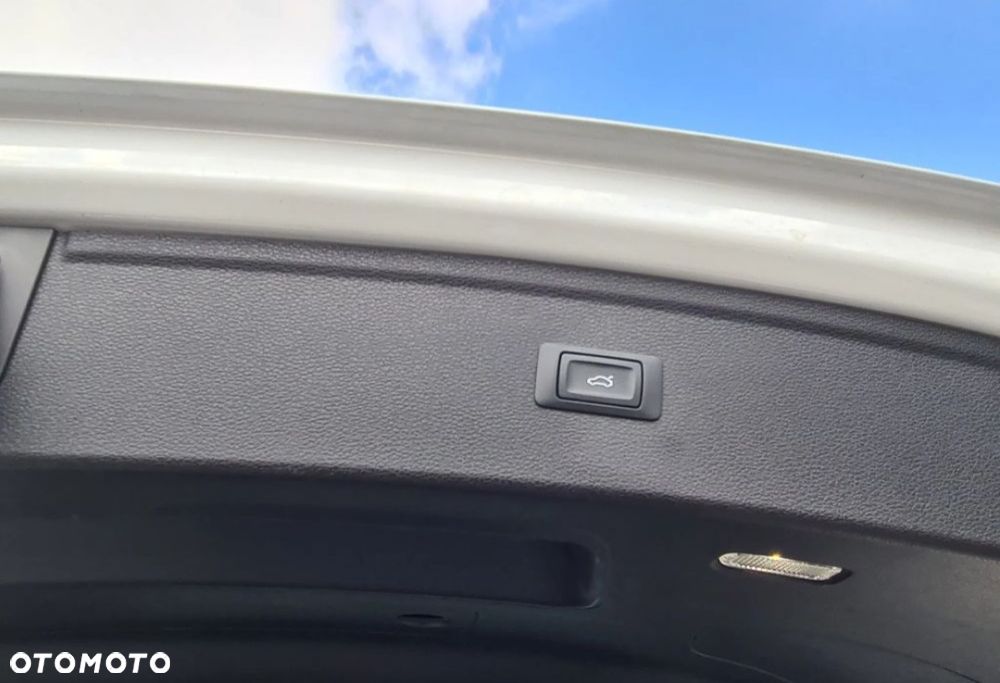 Audi Q5 45 TFSI quattro S tronic design - 11