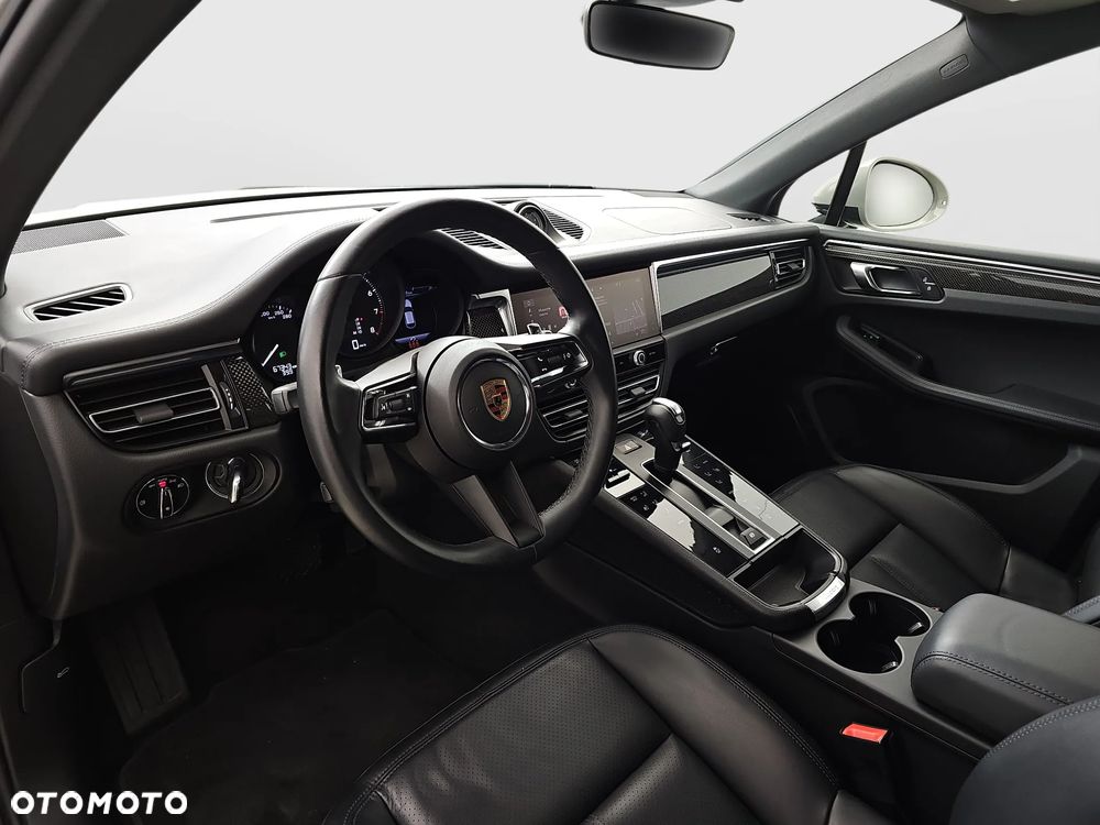 Porsche Macan Standard - 9