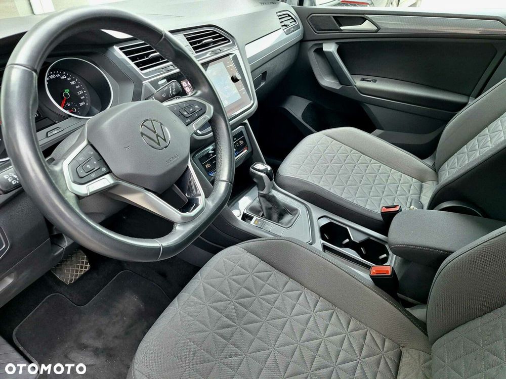 Volkswagen Tiguan 1.5 TSI EVO Life DSG - 10