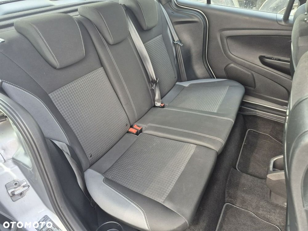 Ford B-MAX - 22