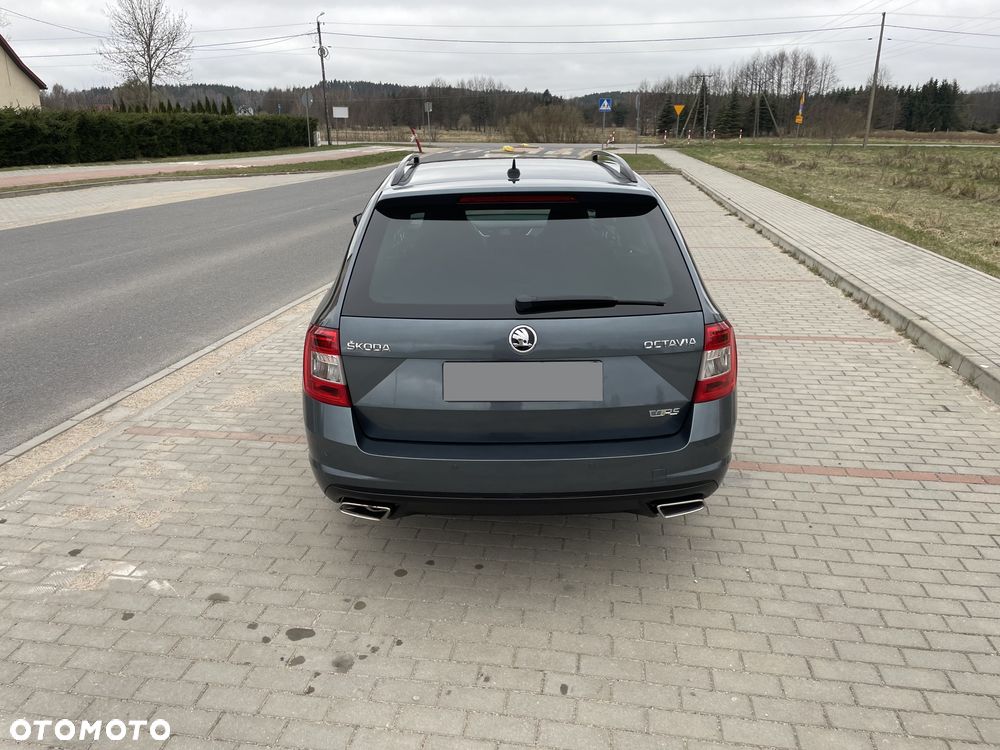 Skoda Octavia 2.0 TDI SCR RS DSG - 5