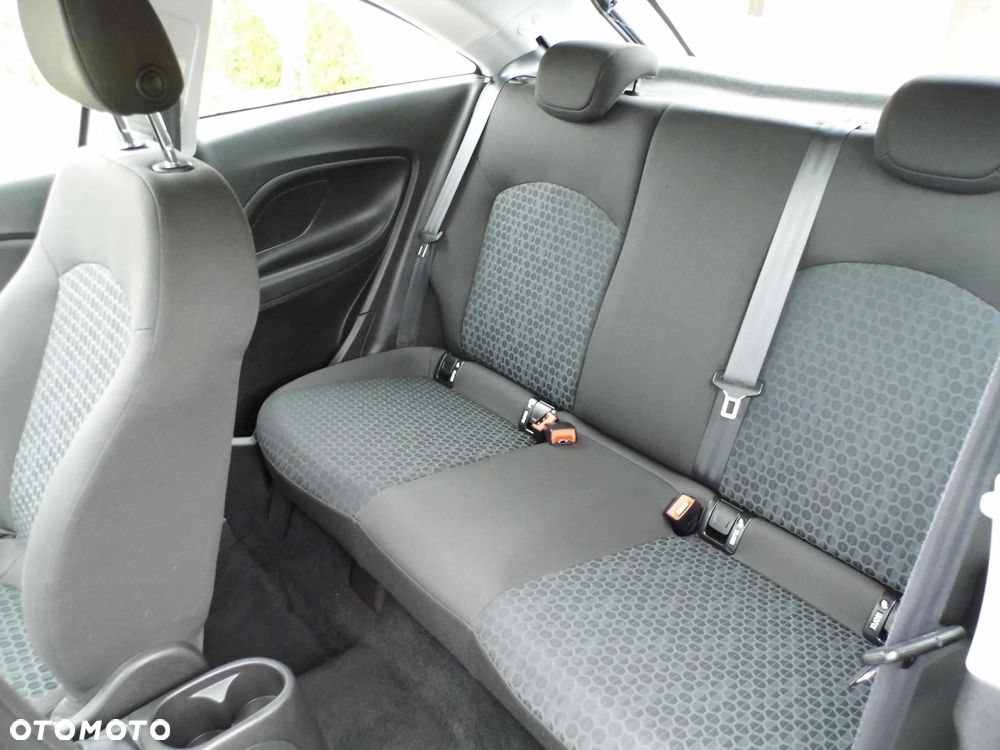 Opel Corsa - 13