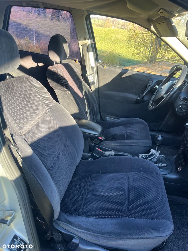 Opel Vectra 2.0 DTI Base - 6