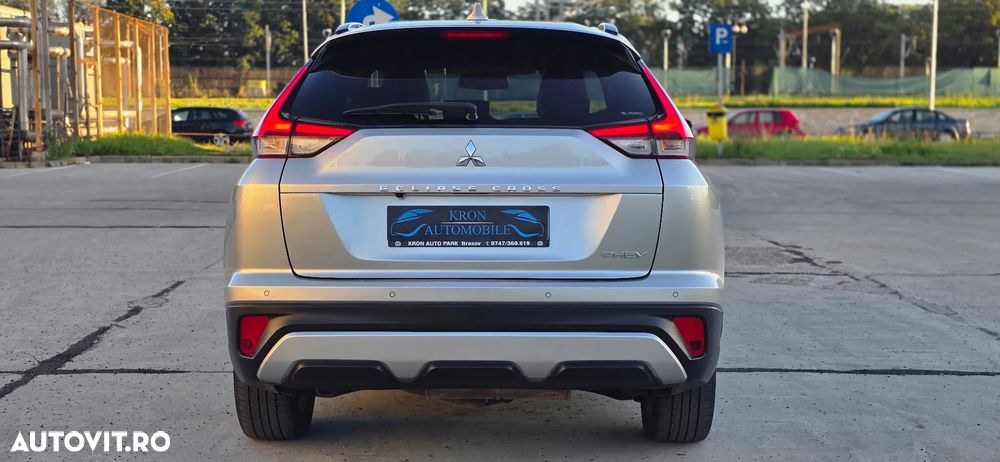 Mitsubishi Eclipse-Cross - 19
